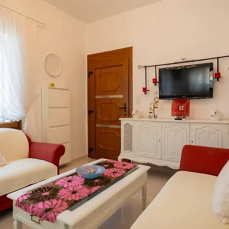 Anna Maria Family House 1 Апартаменты